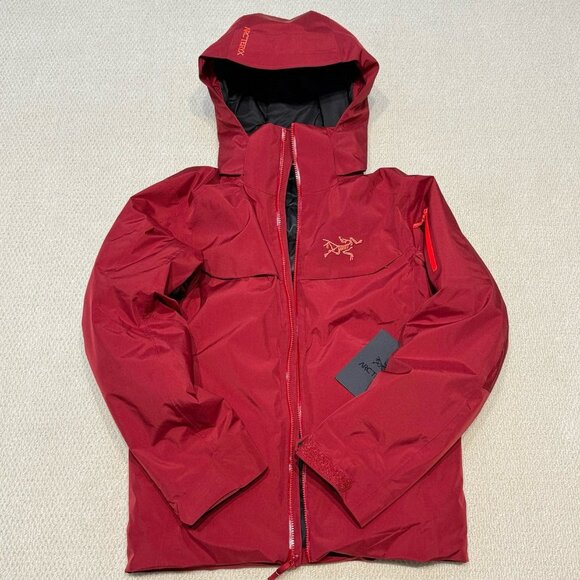 🔥 Arc'teryx Bordeaux Red GORE-TEX Down Jacket | Cozy + Weather-Ready 🍷 - Picture 5 of 8